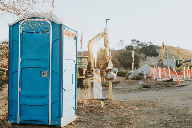 Portable Toilet Options We Offer in Forest Lake, IL
